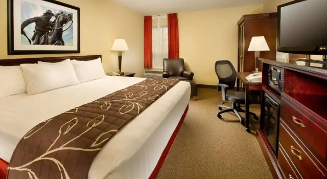 Номер Superior Drury Inn & Suites St Joseph