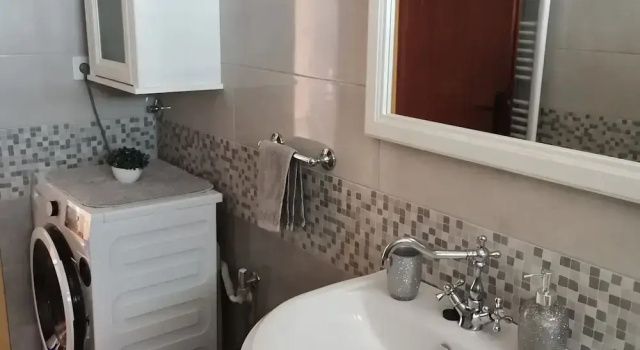 Апартаменты Apartment Vesna & Ivica - Two Bedroom Apartment With Terrace and Sea View