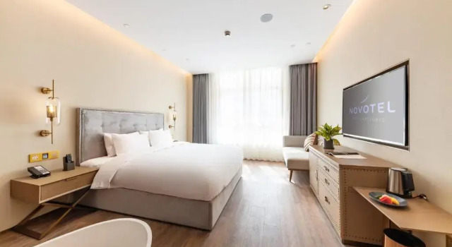 Двухместный номер Standard Novotel Qiandao Lake