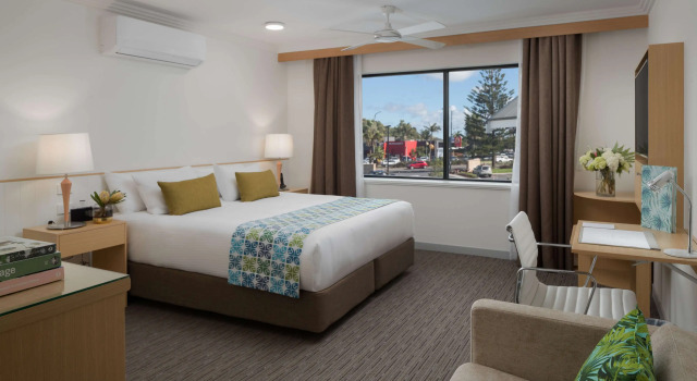 Номер Standard с балконом и с видом на воду Sails Port Macquarie by Rydges
