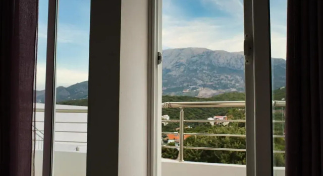 Studio merinäköala Villa Perla