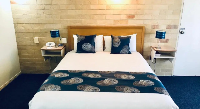 Двухместный номер Standard Ambassador Motor Lodge