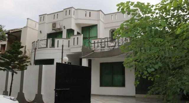Overseas B&B Guest House