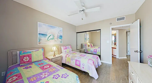 New Listing! Beachfront Corner Unit W/ Pools 3 Bedroom Condo, Boek Appartement Orange Beach 