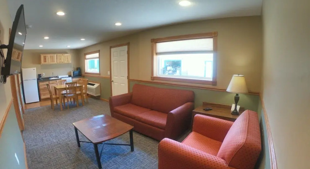Twin Pines Resort, Varaa Lomakeskus Hotellit Minnesota pysäköinnillä, Pysäköinti