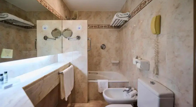 Двухместный номер Hotel Albret