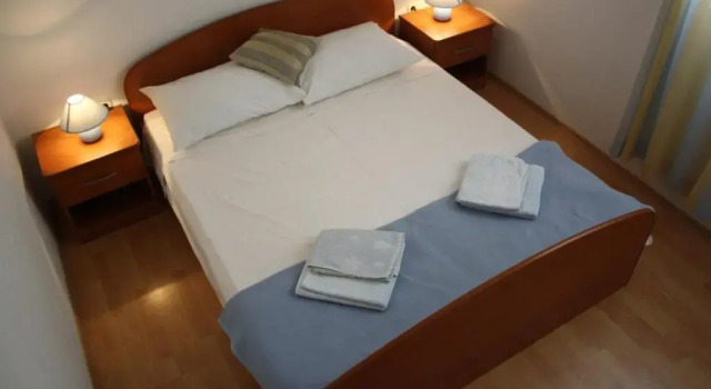 Апартаменты c 1 комнатой с балконом и с видом на море Apartments Leo