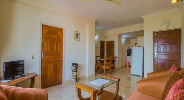 OYO 12867 Home Luxurious 2BHK Near Airport