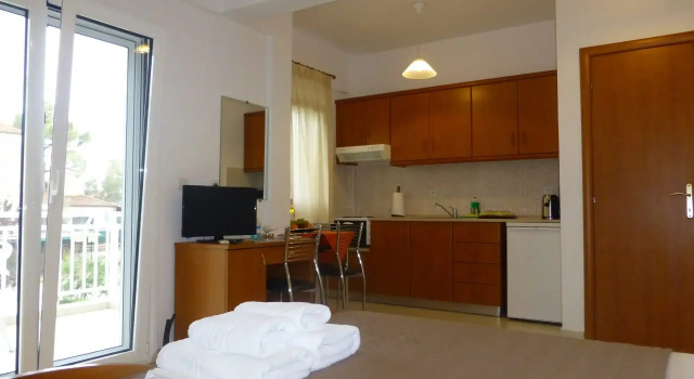 Трёхместная студия Pavloudis Apartments