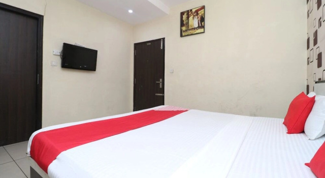 OYO 24863 Suri Guest House, Book Pension Jalandhar Punjab