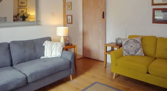 Kizzie Cottage Killorglin by Trident Holiday Homes, Book Vacation Home Hotels in Kerry with Parking, Parking