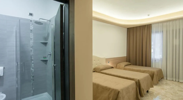 Трёхместный номер Standard Hotel Boomerang