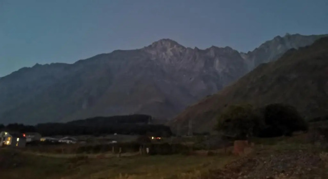 Kazbegi Twins