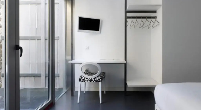 Двухместный номер Standard Moure Hotel