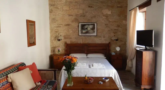 Studio mit Balkon Nikis House