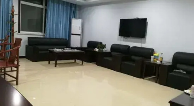 Pingshan Langyi Express Hotel, Rezervasyon Otel Pingshan Hebei