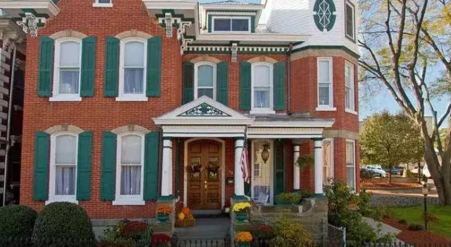 Abigail House Bed and Breakfast, Book Hotel Danville Pennsylvania