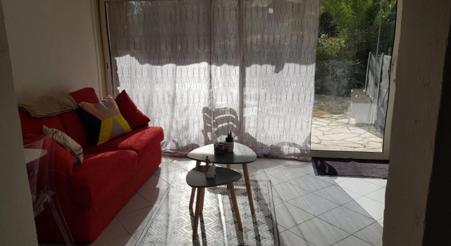 Apartment With one Bedroom in Cavalaire-sur-mer, With Pool Access and