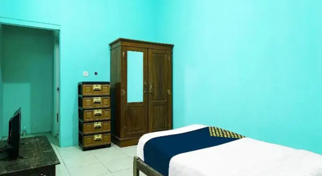 OYO Homes 91119 Desa Wisata Brajan, Book Hotel Baturetno 