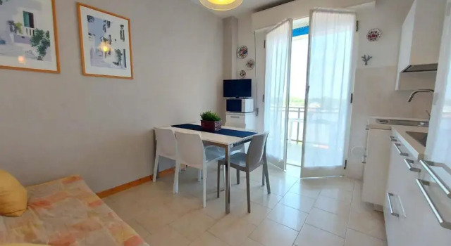 Montebianco 30, Забронировать Отель Комаккьо Lidi di Comacchio