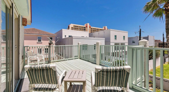Villa del Mar by Padre Getaways