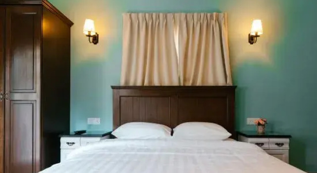 Suite The Tudor