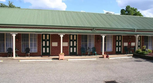 Номер Standard Elms Motor Inn