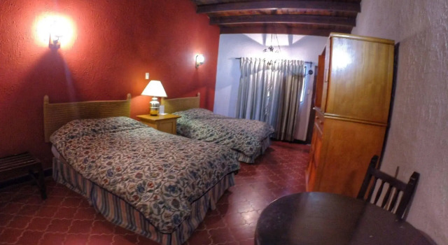 Hotel Parador St Cruz, Rezervovat Hotel Hotely v Chihuahua se snídaní, Snídaně