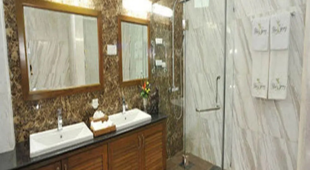 Полулюкс Luxury Palm Spring Resort & Spa
