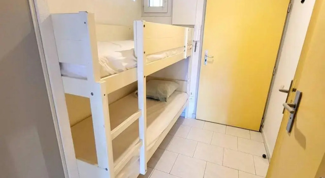 Studio Six-Fours-les-Plages, 1 pièce, 4 personnes - FR-1-316-43, Забронировать Отель Сис-Фур-Ле-Плаж Var coast