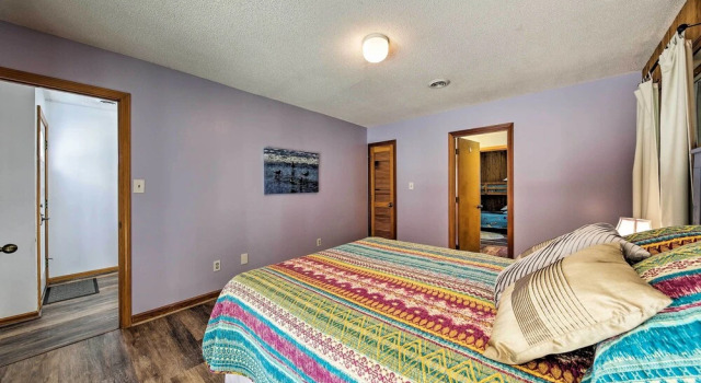 Коттедж Bright Southern Shores Family Home < 1 Mi to Beach