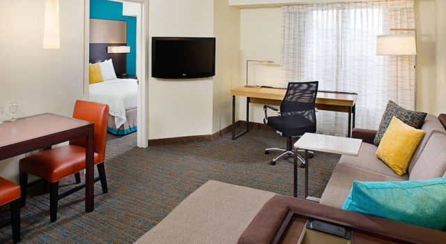 Одноместный люкс с 2 комнатами Residence Inn by Marriott Detroit Livonia