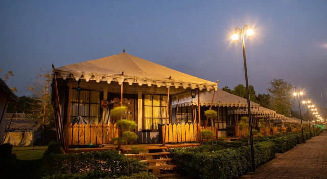 Коттедж Luxury с балконом Om Vilas Benares, Varanasi