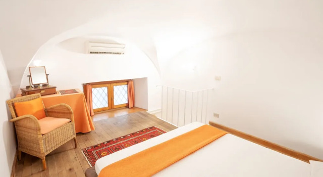 Quiet and Cozy Trastevere Hideaway