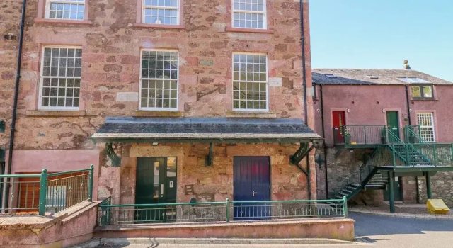 12 Keathbank Court, Buchen Sie Ferienhaus Hotels in Schottland mit Parkplatz, Parkplätze