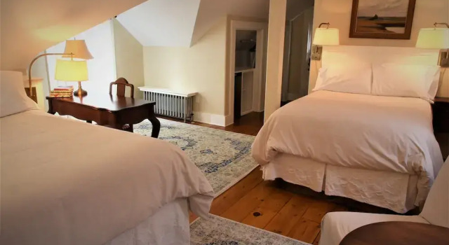 Люкс The Oak Bluffs Inn