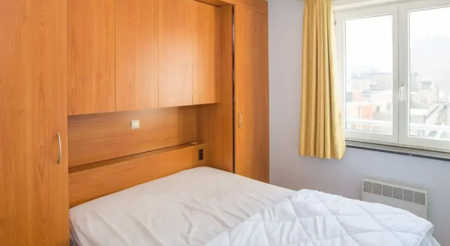 Stylish Stay w/ Sea Views, Prenota Appartamento Hotel a Flanders con parcheggio, Parcheggio