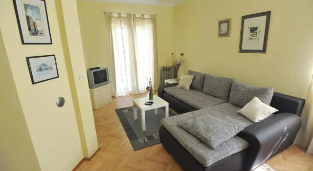 Apartments Villa Clementa, Забронировать Апартаменты/квартира Отели Задар с парковкой, рядом с Пляж Пунта Байло, Парковка