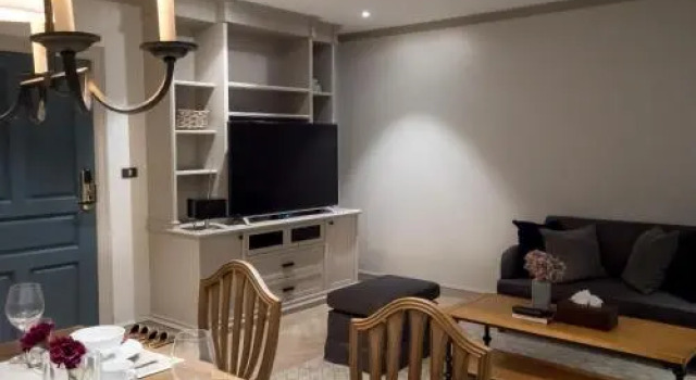 Thea, Executive Suite Serviced Apartment in Ekamai