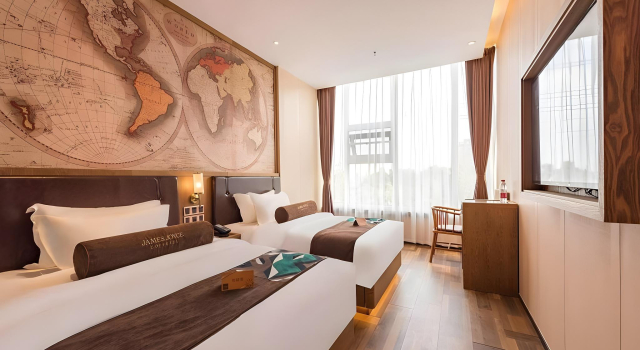 James Joyce Coffetel Hotel (Beijing International Trade Sihuidong Subway Station Branch)