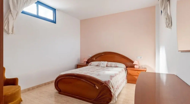 Comfortable Holiday Home in L'ampolla With Swimming Pool, Забронировать Отель Ла-Амполья El Baix Ebre, рядом с Capellans Beach