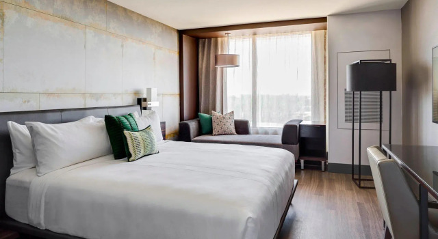 Двухместный клубный номер Standard North Charleston Marriott