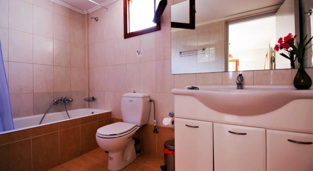 Апартаменты Ampavris Family Apartments