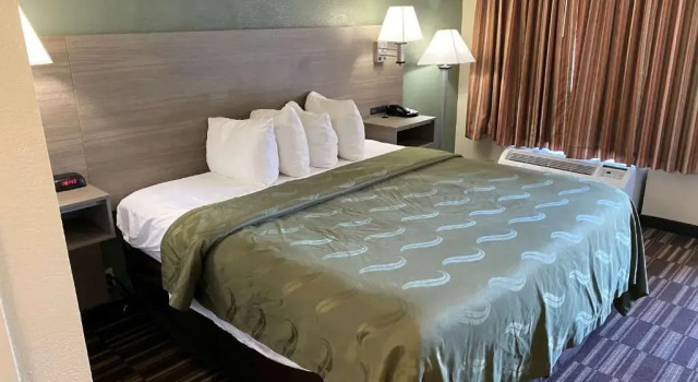 Номер Standard Quality Inn Fort Pierce I-95