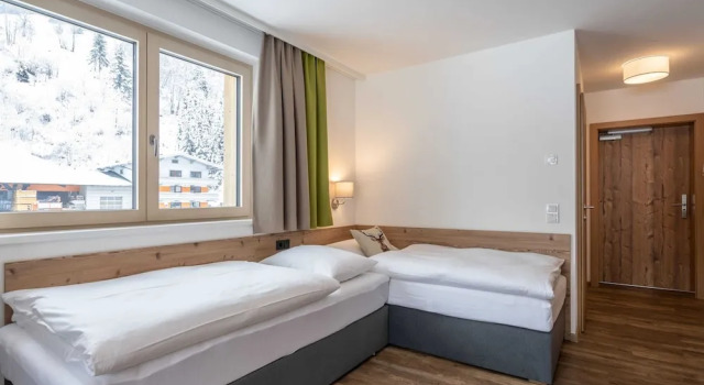 Шале Classic Luxury Chalet in Saalbach-hinterglemm With Sauna