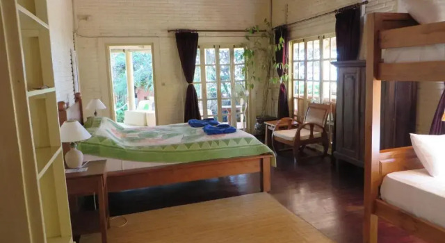 Jukung Dive Resort Bali, Rezervați Stațiune Hoteluri în Purwakerti cu parcare, Parcare