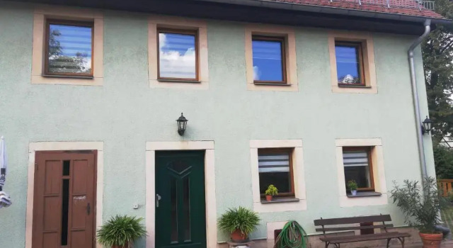 Коттедж Ferienhaus -Am alten Dorfplatz