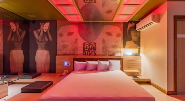 Номер Deluxe Dragon Motel (Только для взрослых)