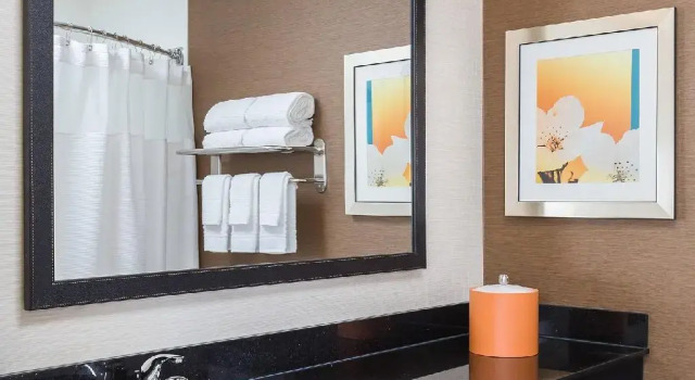 Четырёхместный номер Standard Fairfield Inn & Suites Findlay