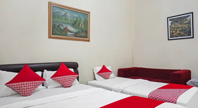 Suite Super OYO 92134 Bogor Guest House